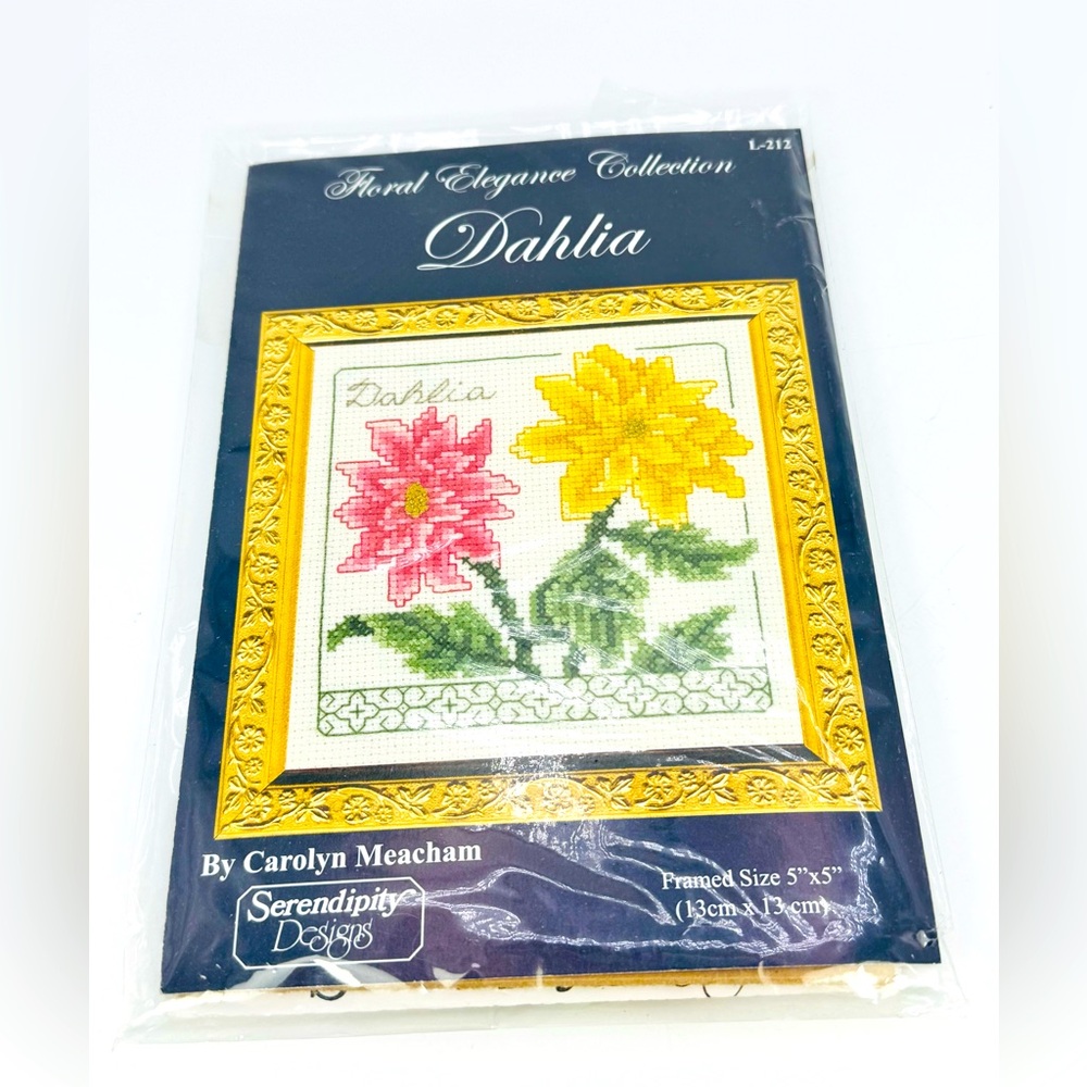 Floral Elegance Collection Serendipity Designs Dahlia Cross Stitch Kit L-212